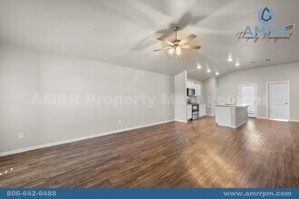 2017 Kenwood Ave in Lubbock, TX - Building Photo - Building Photo