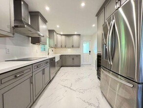 2615 McKinley St in Hollywood, FL - Building Photo - Building Photo