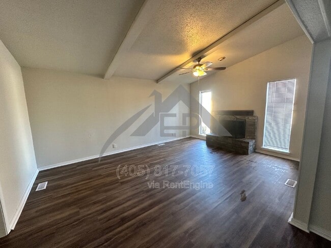 405 Norton Cir in Yukon, OK - Building Photo - Building Photo