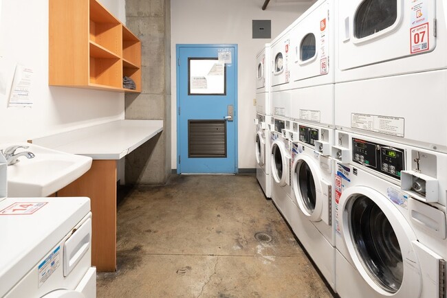 Charles Cobb Apartments in Los Angeles, CA - Building Photo - Interior Photo