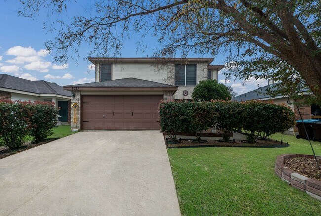 property at 7037 Lynn Lake Dr