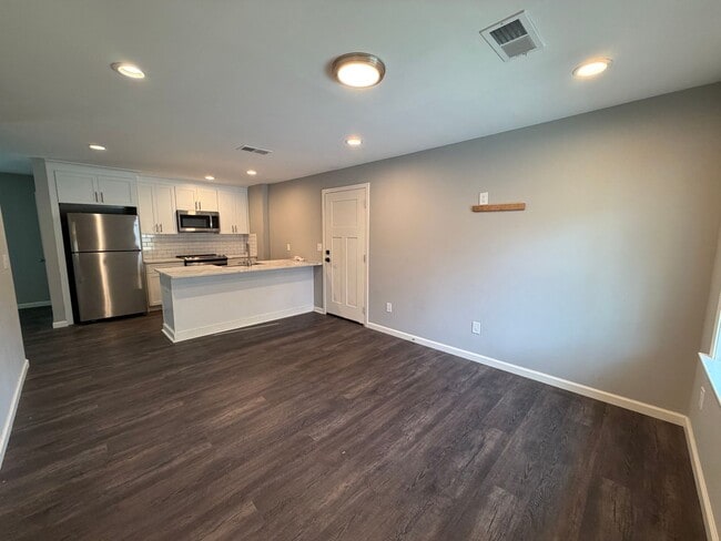 32 Lovers Ln in Armuchee, GA - Building Photo - Building Photo