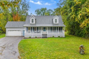 269 South Rd in Bozrah, CT - Building Photo