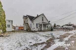 421 W 9th St in Muncie, IN - Building Photo