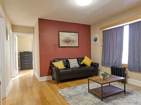 198 Court St in Binghamton, NY - Building Photo