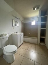 7819 York St-Unit -A in Humble, TX - Building Photo - Building Photo