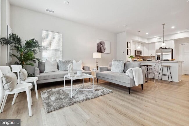 10700 Presidential Pkwy in Upper Marlboro, MD - Building Photo - Building Photo