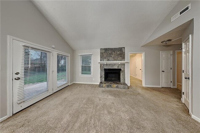 3199 Pilgrims Dr in Douglasville, GA - Building Photo - Building Photo