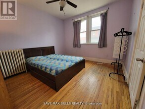 285 King St W in Hamilton, ON - Building Photo - Building Photo