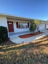11910 Sunset Dr in Tavares, FL - Building Photo - Building Photo