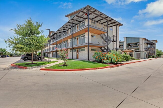 property at 4704 Sunset Trail