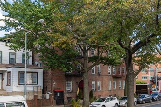 9815 34th Ave in Corona, NY - Building Photo - Building Photo