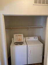 6060 Ingleston Dr in Sparks, NV - Building Photo - Building Photo