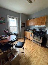 839 N Ashland Ave in Chicago, IL - Building Photo - Building Photo