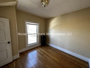 99 Broadway in Bangor, ME - Building Photo - Building Photo