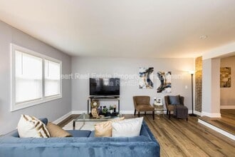 973 Kelton Ave in Columbus, OH - Building Photo - Building Photo