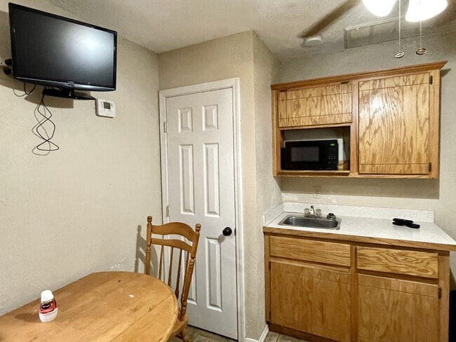 2 Cabin Rd in Davis, OK - Building Photo - Building Photo