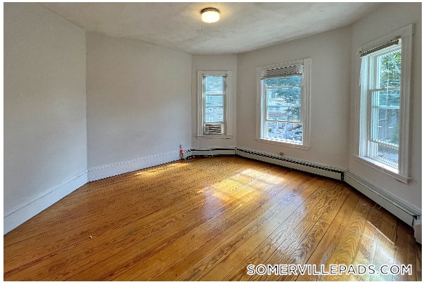337 Beacon St, Unit A in Somerville, MA - Foto de edificio - Building Photo