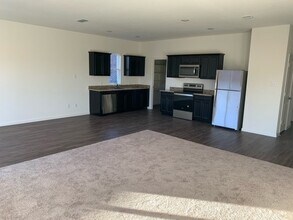 604 Indian Creek, Unit G-23 in Anna, TX - Foto de edificio - Building Photo