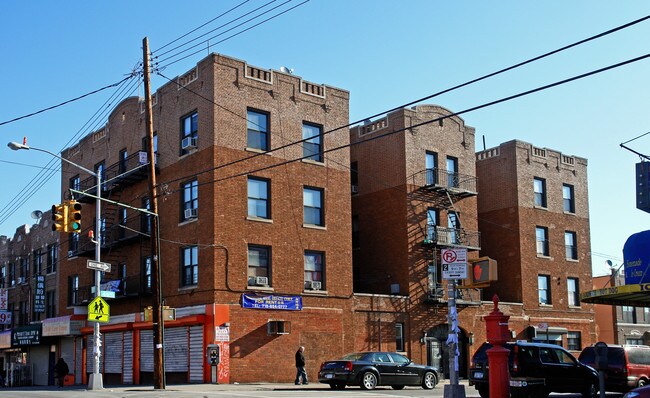 4317 8th Ave in Brooklyn, NY - Building Photo - Building Photo
