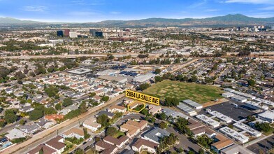 2884 La Salle Avenue in Costa Mesa, CA - Foto de edificio - Building Photo