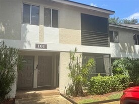 101 Gardens Dr in Pompano Beach, FL - Building Photo