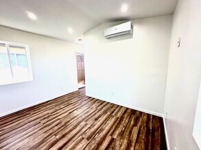 133 Fireside St in Oceanside, CA - Building Photo - Building Photo