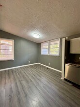 1013 Hillside Dr in Valdosta, GA - Building Photo - Building Photo