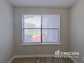 6466 Diamond Leaf Ct N in Jacksonville, FL - Building Photo - Building Photo