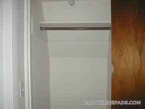 1223 Beacon St in Brookline, MA - Building Photo - Building Photo