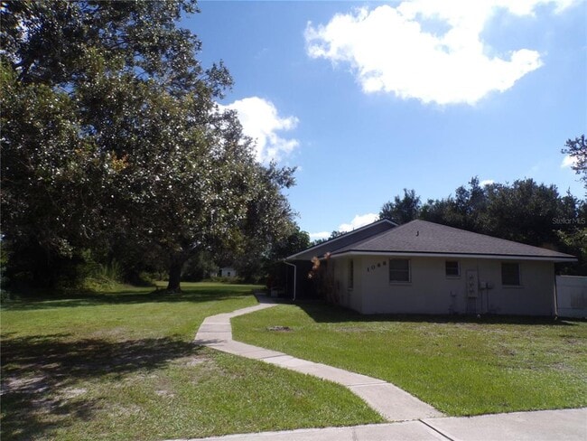 property at 1088 Melville Rd