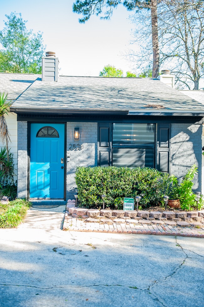 property at 2528 Mar Ct