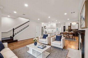 4023 Breakwood Dr in Houston, TX - Building Photo