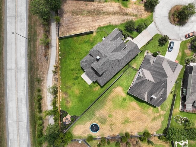 2 Prairie Falcon Place in The Woodlands, TX - Building Photo - Building Photo