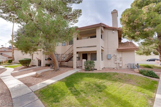 property at 725 Rock Springs Dr