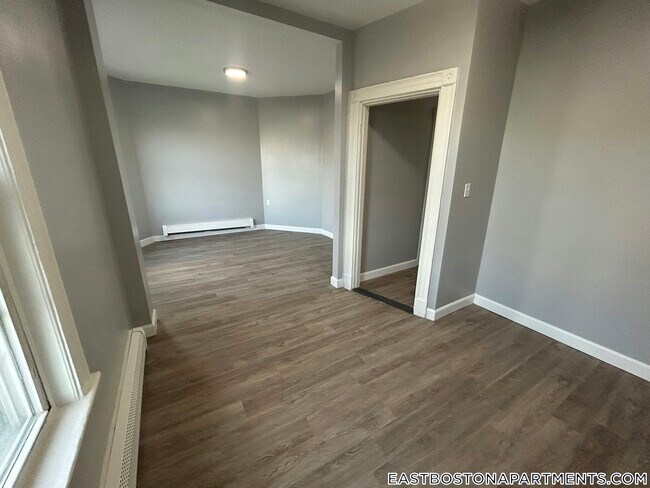property at 478 Saratoga St