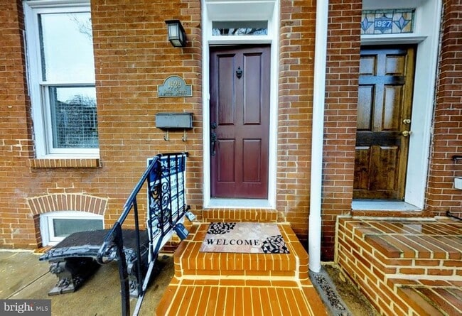 1929 Gough St in Baltimore, MD - Foto de edificio - Building Photo