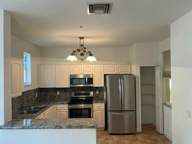 150 Jacaranda Country Club Dr