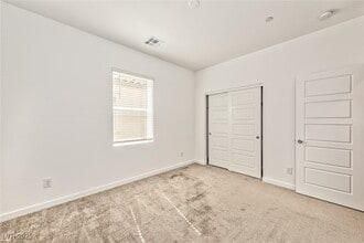 243 Polaris Ridge Ave in Henderson, NV - Building Photo - Building Photo