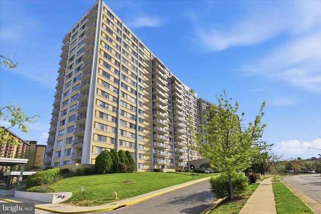 property at 301 N Beauregard St