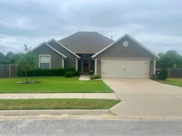 3907 Appaloosa Way in Springdale, AR - Foto de edificio