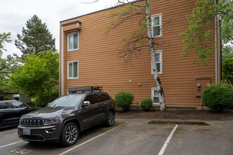 Park Ridge in Kirkland, WA - Building Photo - Building Photo