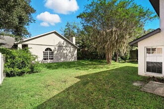 10669 Satinwood Cir in Orlando, FL - Building Photo - Building Photo