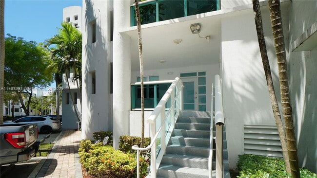 property at 7918 Harbor Island Dr