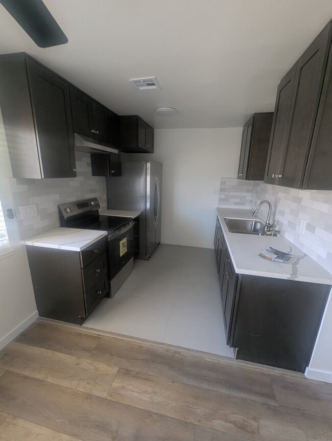 property at 1911 Reedy Ave