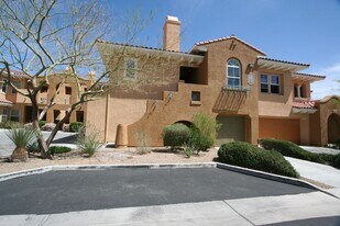 820 Canterra St in Las Vegas, NV - Building Photo