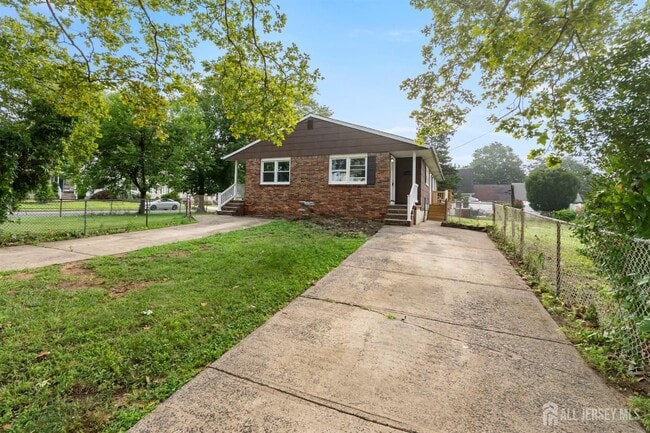 property at 1 Bissett St