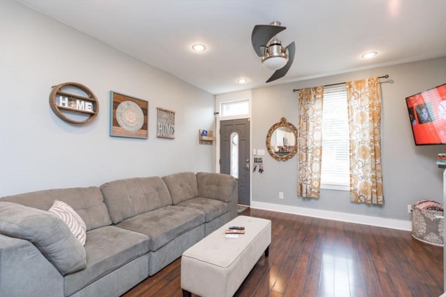 2658 Edgemont St in Philadelphia, PA - Building Photo - Building Photo