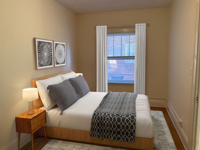 3611 Bryant Ave S in Minneapolis, MN - Building Photo - Building Photo