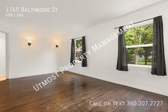1745 Baltimore St in Longview, WA - Building Photo - Building Photo